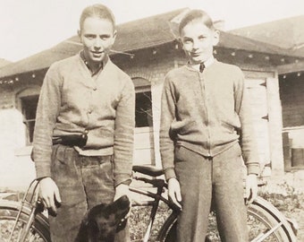 Original Antique Photograph | Brothers | 1938