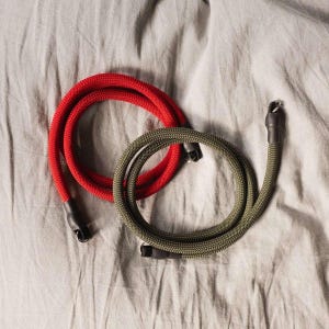 Camera rope, camera strap in green, red & black made of climbing rope, for DSLR or analog cameras and street photography. Vintage camera rope strap.