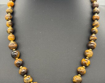 Conjunto de collar y pendientes de cuentas de ojo de tigre. Collar corto ajustable. Collar llamativo con piedras preciosas. Regalo para ella. Collar con piedras preciosas marrones.