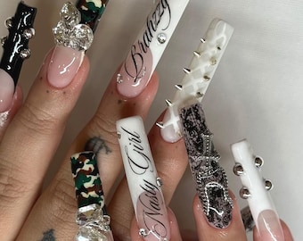 Uñas postizas Y2K Baddie Camo / Set de uñas acrílicas largas cuadradas blancas con pedrería negra