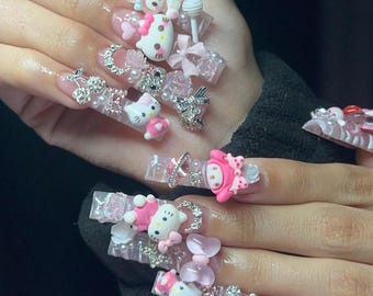 Uñas postizas Kawaii Hello Kitty, set de uñas 3D rosas, uñas lindas inspiradas en Sanrio, uñas acrílicas brillantes, uñas postizas de lujo hechas a mano.