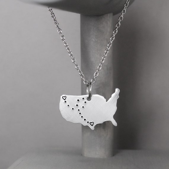 Long distance couple jewelry deals