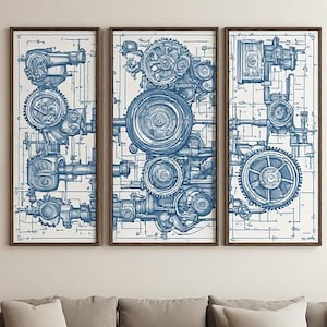 Könnte beinhalten: Ein Triptychon aus drei gerahmten Wandbildern mit technischen Zeichnungen in blauer Tinte von mechanischen Motorkomponenten, Zahnrädern und Kolben auf weißem Hintergrund. Jeder rechteckige Rahmen aus dunklem Holz zeigt komplexe Maschinenschemata.