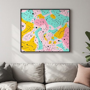 Peut inclure: Une impression d'art mural carrée dans un cadre noir fin présentant un motif terrazzo abstrait. Le design se compose de formes irrégulières et superposées en jaune vif, rose tendre et vert menthe, accentuées par des points noirs dispersés.