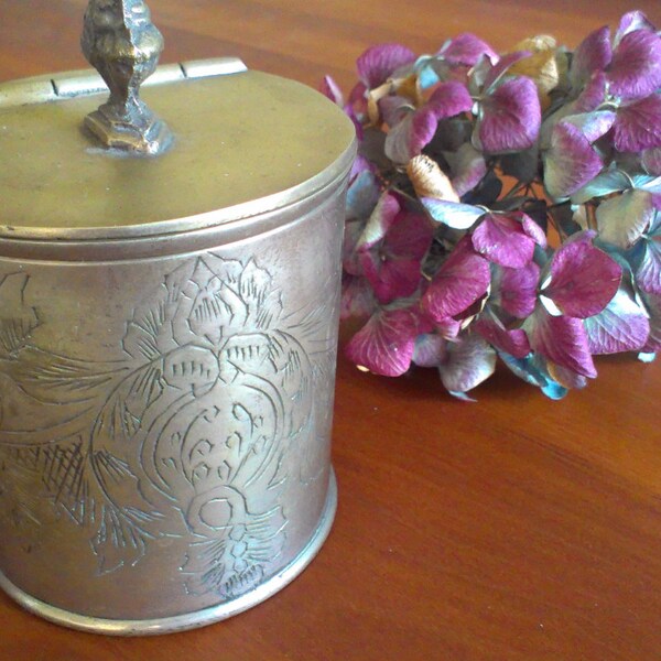 Vintage Silver Plated  Tabletop Cigarette Box ,Knight Head Detail