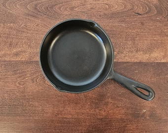 Birmingham Stove and Range (BSR) #3 Red Mountain Skillet