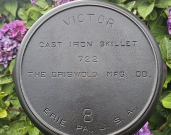 Vintage Griswold Victor "Fully Marked" c. 1920 No. 8 Cast Iron Skillet with Heat Ring