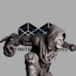 Peut inclure: Rendu 3D en niveaux de gris d'un personnage en costume &agrave; capuche, en pleine action. La figurine sourit d'un air mena&ccedil;ant, tenant un objet sph&eacute;rique dans une main et un appareil m&eacute;canique dans l'autre. Le mot "FINITE" est visible.