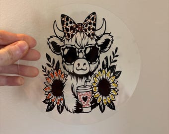 Vache Highland avec losanges et tournesols – Art amusant des animaux de la ferme