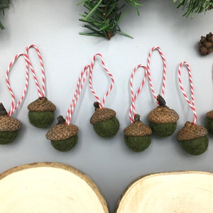 Christmas Acorn Ornaments, Felted Acorns, Holiday Decor, Forest Green, Farmhouse Style, Handmade
