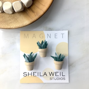 Felt Succulent Magnets, Set of 3, Plant Magnet, Miniature Plant Magnets made from Wool Felt and a Wooden Pot, Plant Lover, Mother's Day Gift