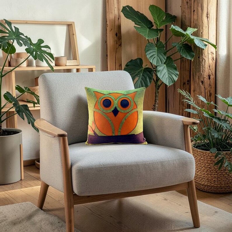 Wool Felt Owl Pillow: Quilted Applique, Modern Retro Decor image 7