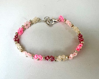 Daisy Chain Bead Bracelet