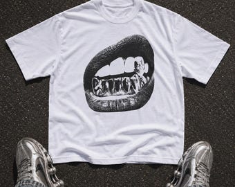 Maglietta con grafica della bocca Grillz / Maglietta in cotone stile hip hop streetwear anni 2000