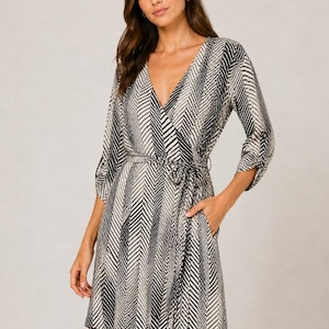 bcbg striped dress black white Stripe Shirt Dress With Lace – BCBGMAXAZRIA main image 0
