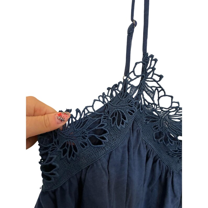 Marinblå Free People Kayla Dam Boho Virkad Spets Elegant Preppy Minimalistisk L bild 6