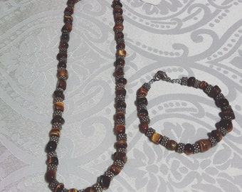 Tiger eye necklace and bracelet set