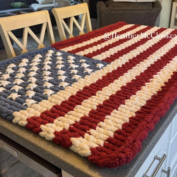 Patrón de telar de hilo grueso con la bandera estadounidense y videotutorial de estrella