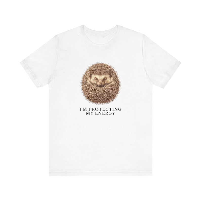 Protecting My Energy Hedgehog T-Shirt Bild 4