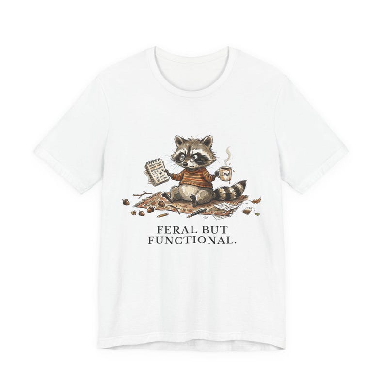 Feral But Functional Graphic Tee - Funny Raccoon Burnout Gift afbeelding 4