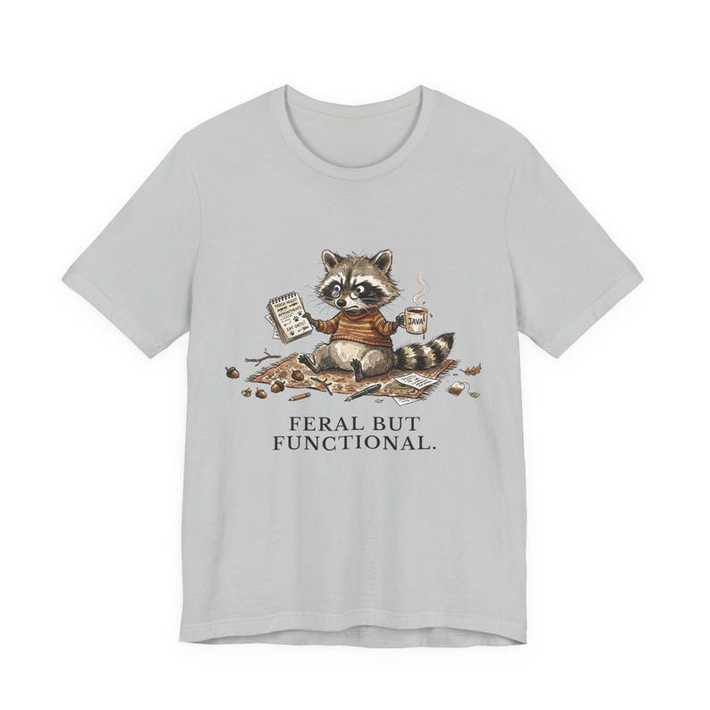 Feral But Functional Graphic Tee - Funny Raccoon Burnout Gift afbeelding 6