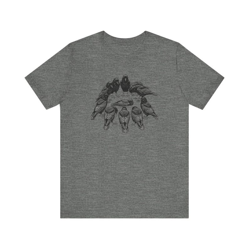 A Murder of Crows Graphic Tee - Gothic Bird Lover Gift bild 7