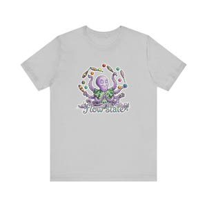Camiseta con estampado de pulpo meditativo haciendo malabares - Regalo para cefalópodos en estado de flujo imagen 6