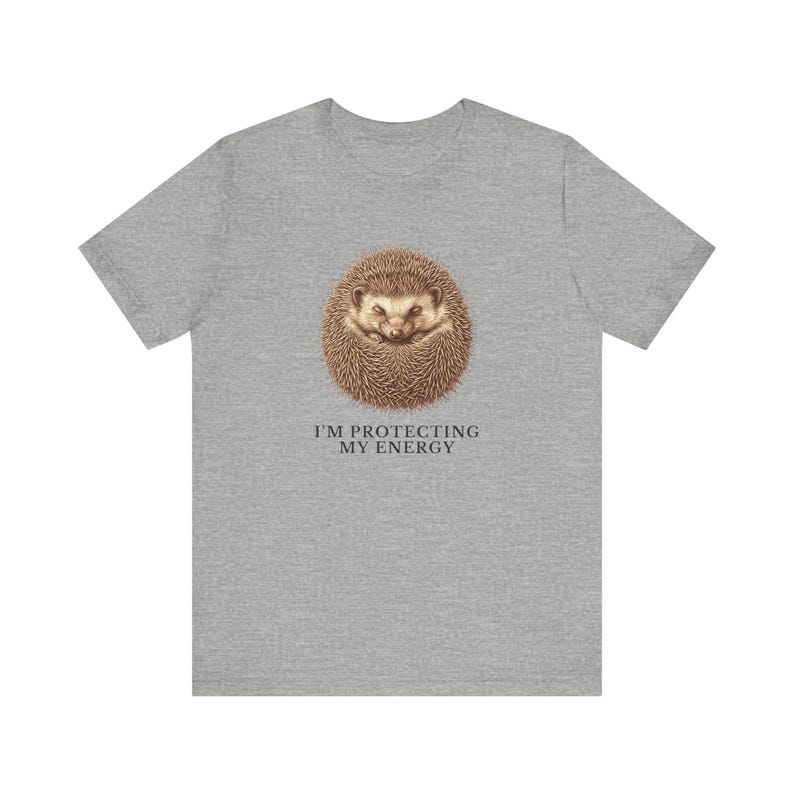 Protecting My Energy Hedgehog T-Shirt Bild 12