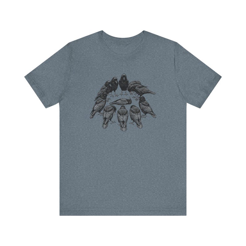 A Murder of Crows Graphic Tee - Gothic Bird Lover Gift bild 10