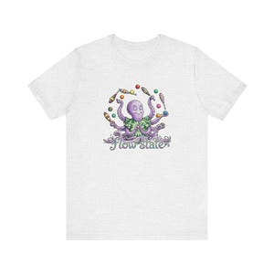 Camiseta con estampado de pulpo meditativo haciendo malabares - Regalo para cefalópodos en estado de flujo imagen 5
