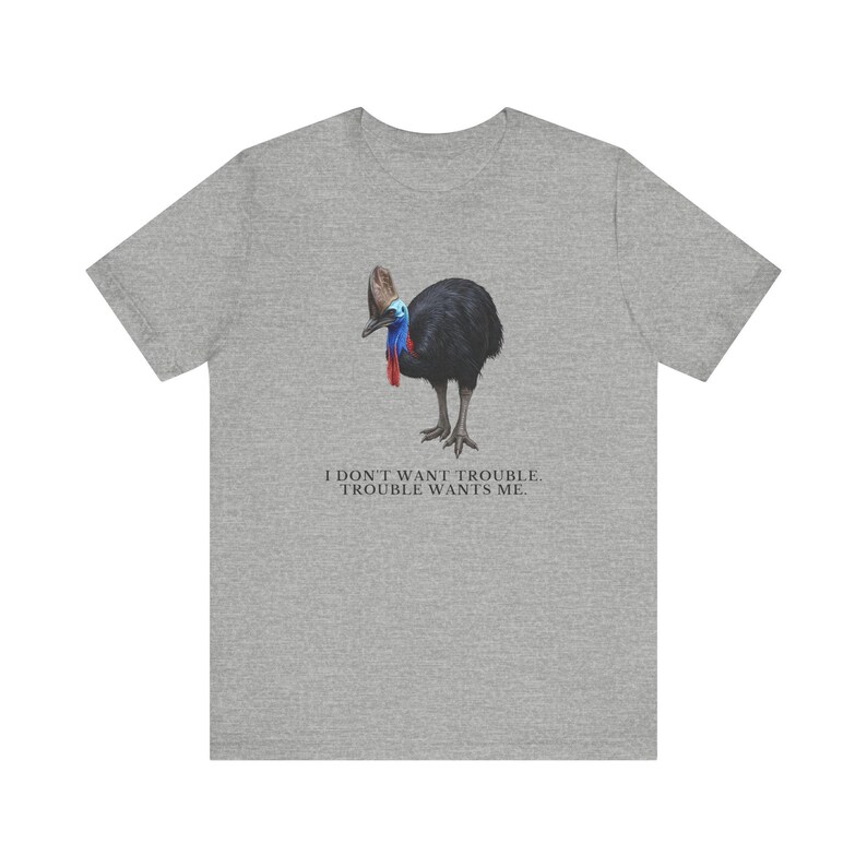 Trouble Finds Me First Shirt, Funny Cassowary Tee, Dangerous Bird Gift, Australian Wildlife Graphic T-Shirt, Bird Nerd afbeelding 13