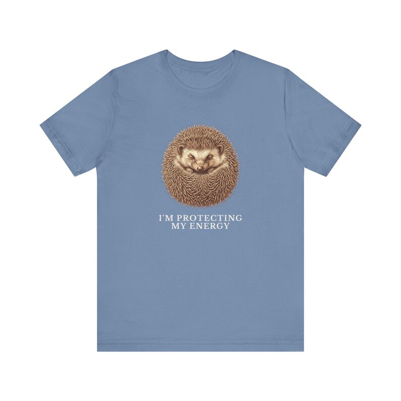 Protecting My Energy Hedgehog T-Shirt Bild 13