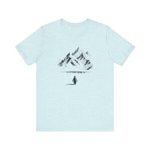 One Penguin One Purpose Graphic Tee - Antarctic Wildlife Gift zdjęcie 3