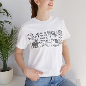 Camiseta de analista de datos, camiseta gráfica de ciencia de datos, regalo para científico de datos, camiseta de programador SQL Python, camiseta de analista con garabatos de humor tecnológico
