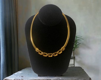 Vintage Monet Gold Tone Abstract Necklace 17” #12