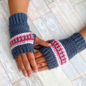 Crochet Pattern - Nordic Wrist Warmers - Crochet Fingerless Gloves Pattern - US and UK terms and Swedish