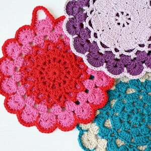 Crochet Pattern Vintage Crochet Potholder Pattern US, UK and Swedish terms PDF file image 6