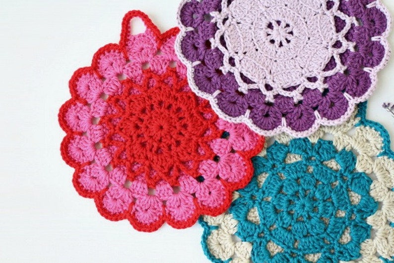 Crochet Pattern Vintage Crochet Potholder Pattern US, UK and Swedish terms PDF file image 6