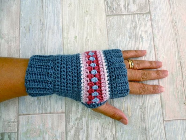 Crochet Pattern Nordic Wrist Warmers Crochet Fingerless Etsy