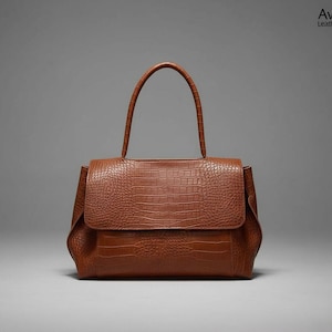 Vintage crocodile handbag - Etsy 日本