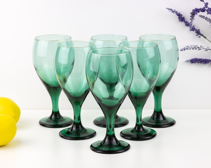 Set of 6 Emerald Green Retro Wine Glasses | Libbey Teardrop Goblet in Juniper | 12 fl. oz. each