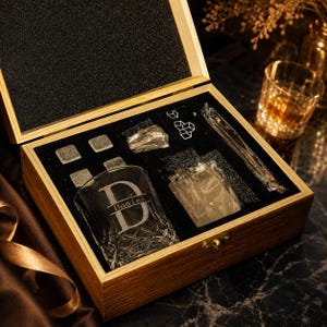 Custom Engraved Whiskey Flask & Glass Set with Whiskey Stones Wooden Box, Personalized Groomsmen Gift, Birthday Gift for Men