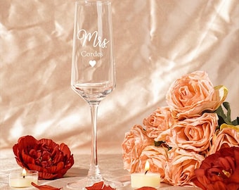 Engraved Mr & Mrs Champagne Flutes Set of 2, Personalized Wedding Toasting Glasses for Bride Groom, His Hers Custom Couple Wedding Gift