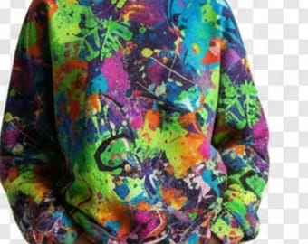 Sudadera extragrande y colorida con un estampado abstracto: una sudadera única y artística para mujer.
