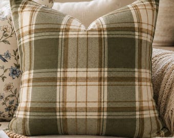 Sierkussenhoes met ruitjespatroon, olijfgroen sierkussen, landelijke decoratie, neutraal geruit kussen, Engelse landelijke woondecoratie