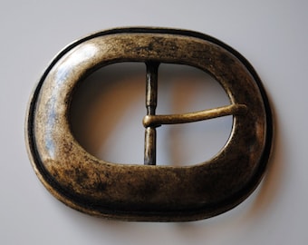 Gold Oval Pin Basic Belt Buckle - Fits All 1.5" Wide Belts