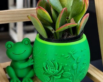 3D Printed Frog Planter with Live Succulent | Whimsical Pond Decor
