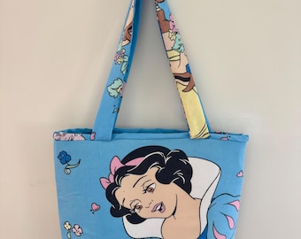 Tote Bag - Upcycled from vintage bedsheet - Snow White