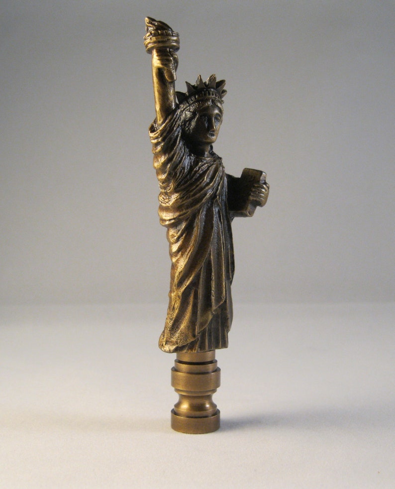 STATUE OF LIBERTY Aged Brass Lamp FinialHighly Detailed Cast Etsy.de