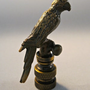 PARROT Aged Brass Finish Lamp Finial-Highly Detailed Cast Metal 画像 7